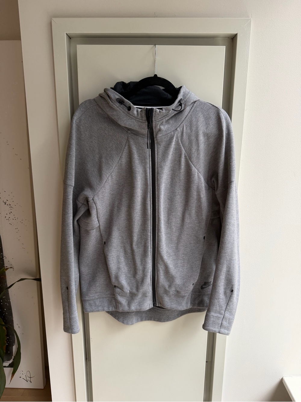 Women’s Nike Gray Zip-Up Hoodie Jacket